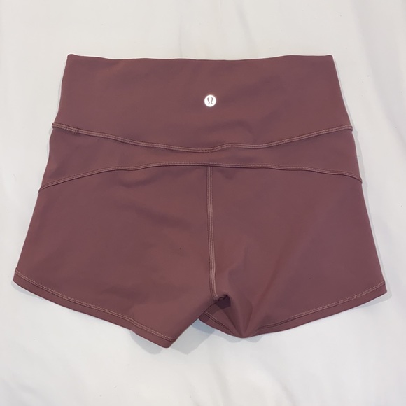 💜SOLD💜Lululemon shorts - Picture 2 of 3
